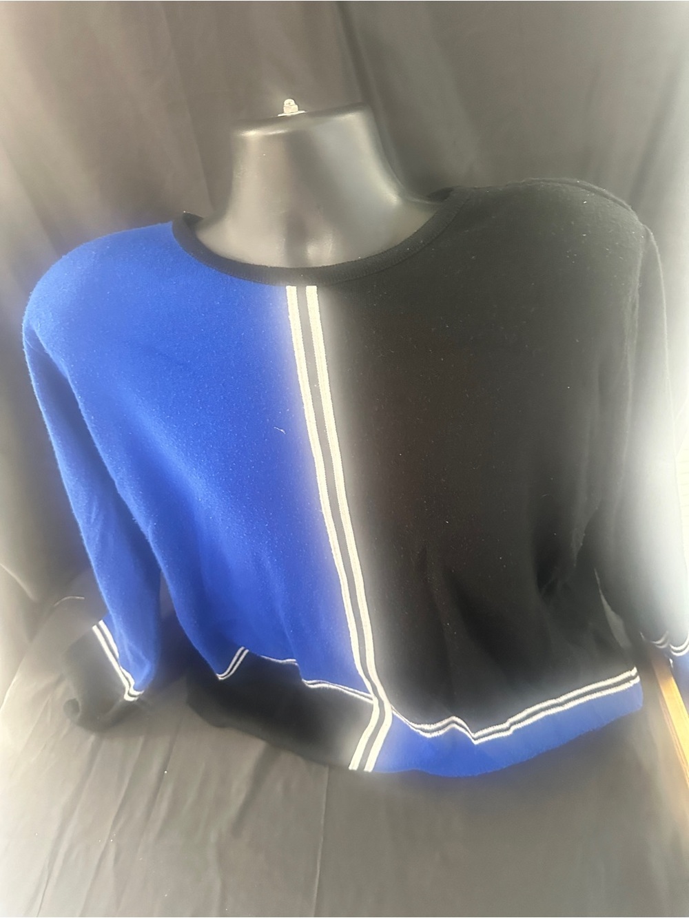 Colorblock Blue and Black Women's Knit Top-Karen lessley size L-#622